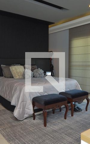 Casa de condomínio à venda com 431m², 6 quartos e 6 vagasSuite 1