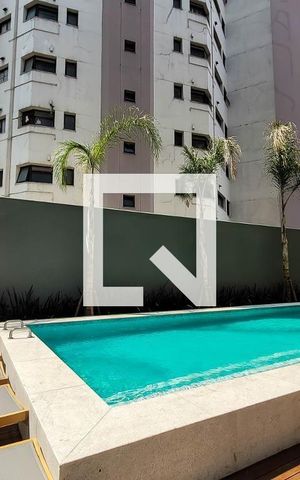 Studio à venda com 35m², 1 quarto e sem vagaÁrea comum - Piscina