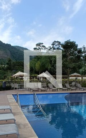 Apartamento para alugar com 90m², 3 quartos e 1 vaga Apartamento para alugar com 90m², 3 quartos e 1 vagaPiscina do clube