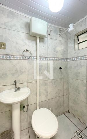 Casa à venda com 250m², 2 quartos e 1 vaga Casa à venda com 250m², 2 quartos e 1 vagaBanheiro 2
