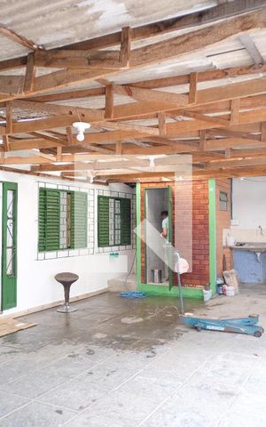 Casa à venda com 250m², 2 quartos e 1 vagaGaragem
