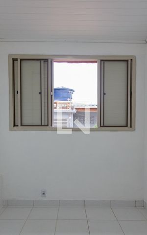 Casa à venda com 180m², 2 quartos e 4 vagas Casa à venda com 180m², 2 quartos e 4 vagasEscritório