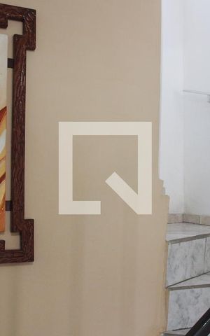 Casa à venda com 96m², 2 quartos e 1 vagaSala