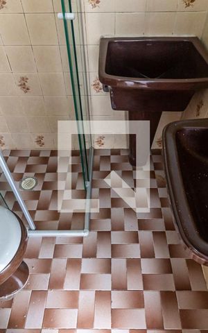 Studio à venda com 45m², 1 quarto e sem vaga Studio à venda com 45m², 1 quarto e sem vagaBanheiro