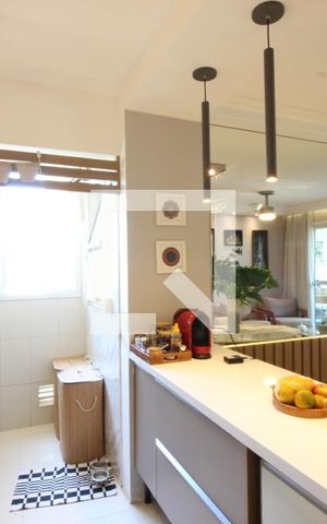 Apartamento à venda com 72m², 2 quartos e 1 vaga Apartamento à venda com 72m², 2 quartos e 1 vagaCozinha