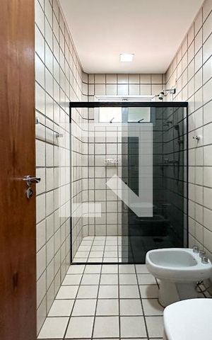 Casa à venda com 561m², 3 quartos e 4 vagasBanheiro Social