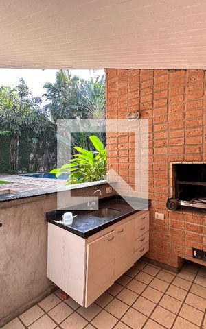 Casa à venda com 561m², 3 quartos e 4 vagasChurrasqueira