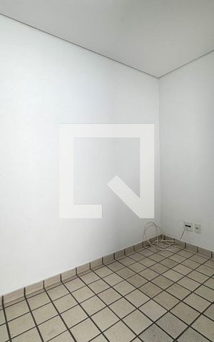 Casa à venda com 561m², 3 quartos e 4 vagasQuarto de Serviço