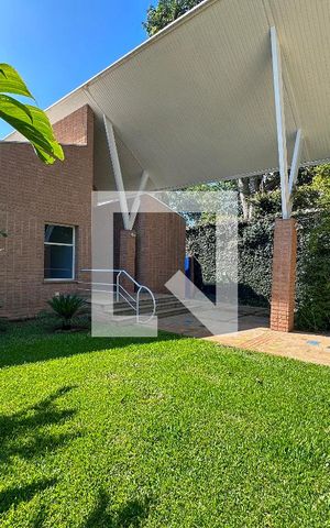 Casa à venda com 561m², 3 quartos e 4 vagasJardim