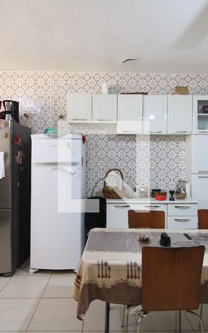 Casa de condomínio à venda com 359m², 3 quartos e 2 vagasCozinha