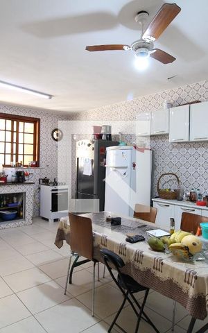 Casa de condomínio à venda com 359m², 3 quartos e 2 vagasCozinha