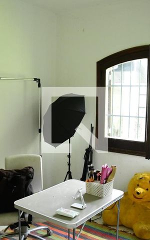 Casa de condomínio para alugar com 900m², 7 quartos e 6 vagasQuarto de serviço 2