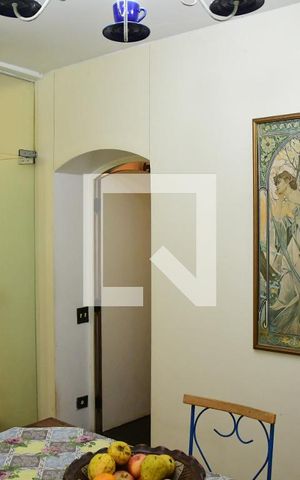 Casa de condomínio para alugar com 900m², 7 quartos e 6 vagasCopa