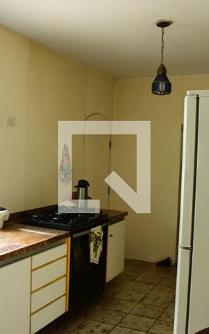 Casa de condomínio para alugar com 900m², 7 quartos e 6 vagasCozinha