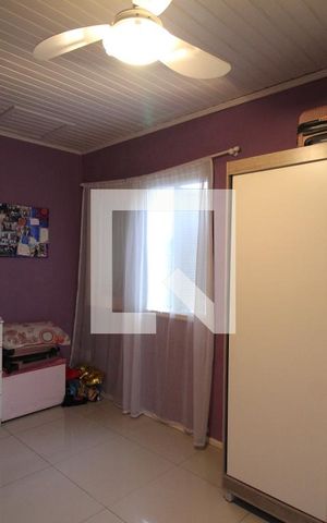 Casa à venda com 198m², 4 quartos e 2 vagasQuarto 2