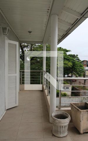 Casa à venda com 198m², 4 quartos e 2 vagasVaranda 1