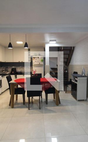 Casa à venda com 198m², 4 quartos e 2 vagasCozinha