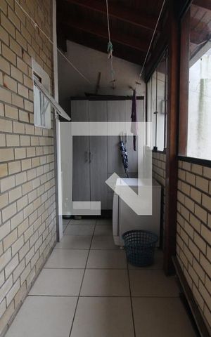 Casa à venda com 198m², 4 quartos e 2 vagasÁrea de Serviço
