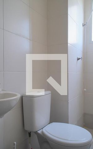 Apartamento à venda com 41m², 2 quartos e 1 vaga Apartamento à venda com 41m², 2 quartos e 1 vagaBanheiro