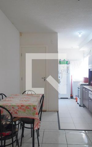 Apartamento à venda com 41m², 2 quartos e 1 vaga Apartamento à venda com 41m², 2 quartos e 1 vagaSala