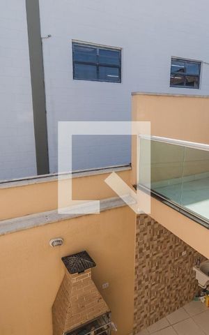 Casa à venda com 200m², 4 quartos e 4 vagas Casa à venda com 200m², 4 quartos e 4 vagasVista do Quarto 1