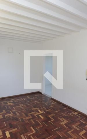 Apartamento para alugar com 78m², 3 quartos e 1 vagaSala