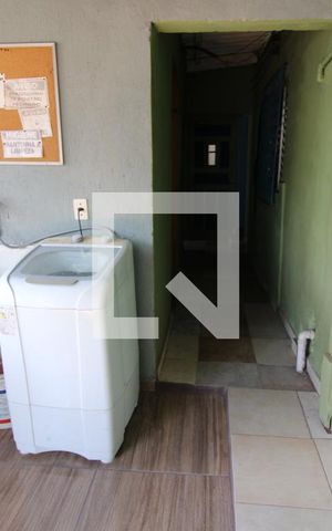 Casa de condomínio à venda com 130m², 8 quartos e 2 vagasÁrea de Serviço