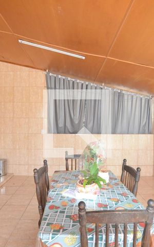 Casa à venda com 223m², 3 quartos e 2 vagasÁrea de Serviço