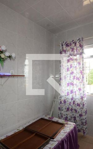 Casa à venda com 223m², 3 quartos e 2 vagasQuarto 3