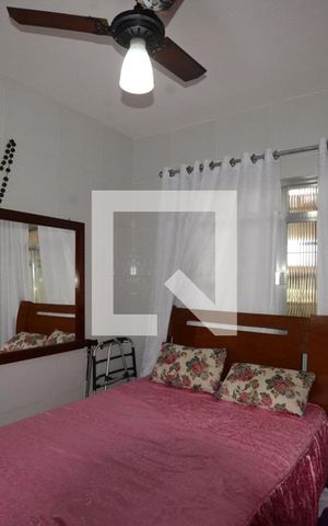 Casa à venda com 223m², 3 quartos e 2 vagasQuarto 1