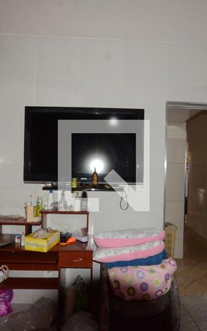 Casa à venda com 223m², 3 quartos e 2 vagasQuarto 1