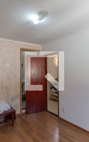 Casa para alugar com 480m², 6 quartos e 4 vagas Casa para alugar com 480m², 6 quartos e 4 vagasSuíte 2