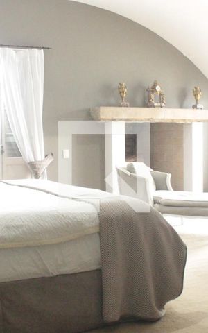 Casa à venda com 1054m², 3 quartos e 3 vagasQuarto 3 - Suíte