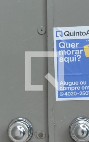 Casa à venda com 1054m², 3 quartos e 3 vagasPlaca Adesiva Portão
