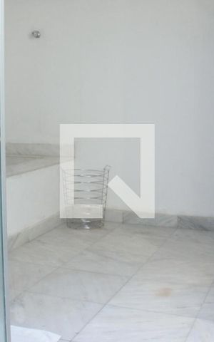 Casa à venda com 1054m², 3 quartos e 3 vagasBanheiro da Suíte 2