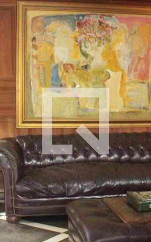 Casa à venda com 1054m², 3 quartos e 3 vagasSala Bar