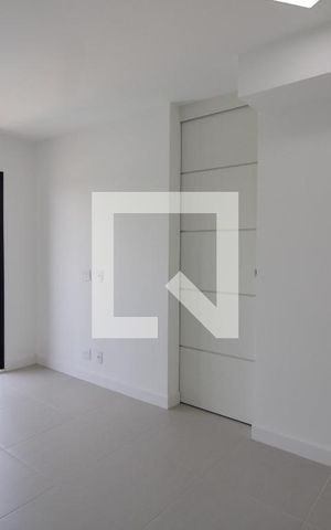 Apartamento para alugar com 44m², 1 quarto e 1 vagaSala