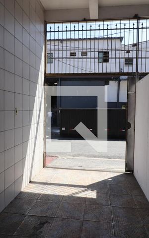 Casa para alugar com 500m², 2 quartos e 2 vagasGaragem