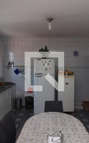 Casa para alugar com 500m², 2 quartos e 2 vagasCozinha