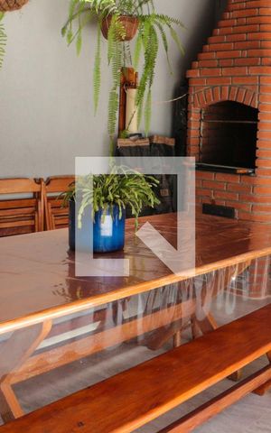 Casa à venda com 140m², 3 quartos e 2 vagas Casa à venda com 140m², 3 quartos e 2 vagasÁrea comum