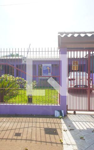 Casa à venda com 147m², 3 quartos e 2 vagasFachada
