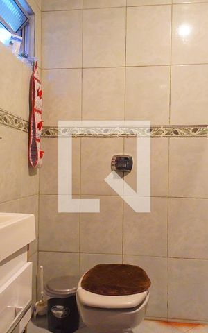 Casa à venda com 147m², 3 quartos e 2 vagasBanheiro 1