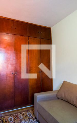 Casa à venda com 180m², 3 quartos e 2 vagas Casa à venda com 180m², 3 quartos e 2 vagasQuarto 3