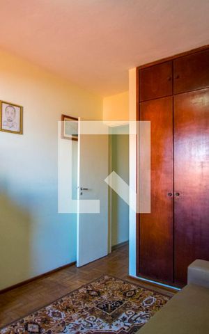 Casa à venda com 180m², 3 quartos e 2 vagas Casa à venda com 180m², 3 quartos e 2 vagasQuarto 3
