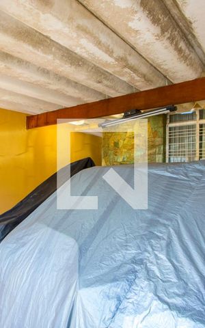 Casa à venda com 180m², 3 quartos e 2 vagas Casa à venda com 180m², 3 quartos e 2 vagasVaga da garagem
