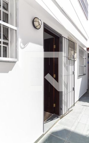 Casa à venda com 193m², 4 quartos e 4 vagas Casa à venda com 193m², 4 quartos e 4 vagasLavanderia