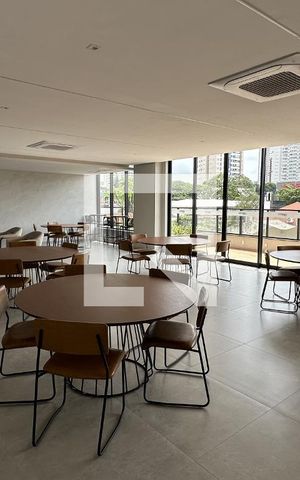 Studio para alugar com 41m², 1 quarto e 1 vaga Studio para alugar com 41m², 1 quarto e 1 vagaÁrea comum - Salão de festas
