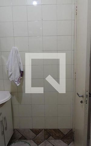 Apartamento para alugar com 58m², 2 quartos e sem vagaBanheiro