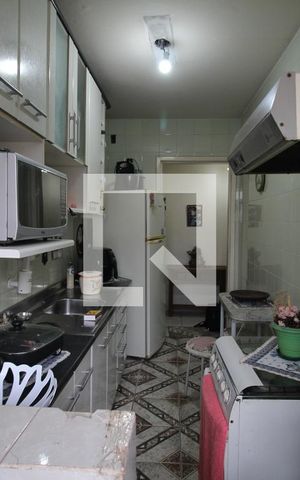 Apartamento para alugar com 58m², 2 quartos e sem vagaCozinha e Área de Serviço