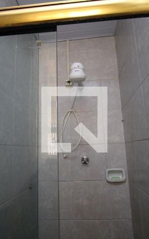 Apartamento para alugar com 40m², 2 quartos e sem vagaBanheiro